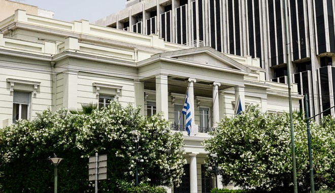 ΥΠΕΞ: Η Ελλάδα θα συνεχίσει να είναι αρωγός της Κύπρου για την επανένωση της Μεγαλονήσου