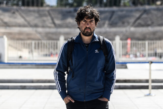 Δημήτρης Καραντζάς: “Δεν μπορεί ένας κριτικός να απολύει και να μας απαγορεύει να κάνουμε τη δουλειά μας”