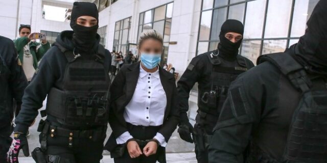 Επίθεση με βιτριόλι: Κάθειρξη 15 ετών χωρίς αναστολή στην Έφη Κακαράντζουλα