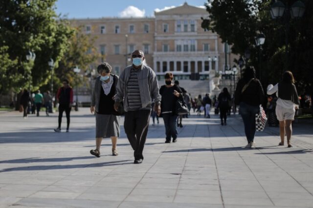 Κορονοϊός: 712 νέα κρούσματα σήμερα στην Αττική