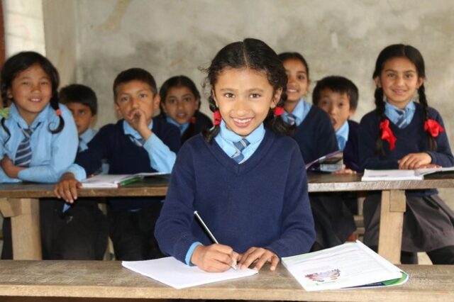 ActionAid: Πέντε καλά νέα για να ξεκινήσει αισιόδοξα η νέα σχολική χρονιά