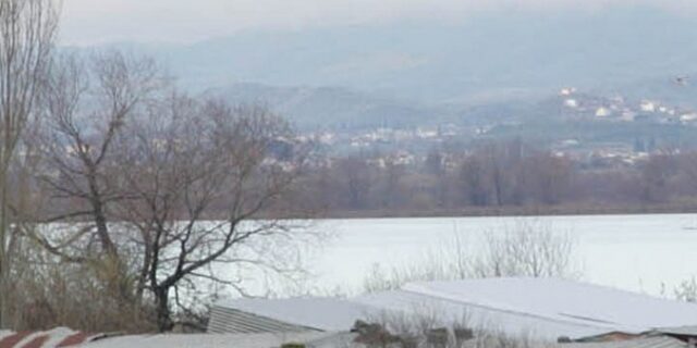 Κακοκαιρία Μπάλλος: Εκκένωση οικισμού στο Αγρίνιο – Καταστροφές στο Μεσολόγγι