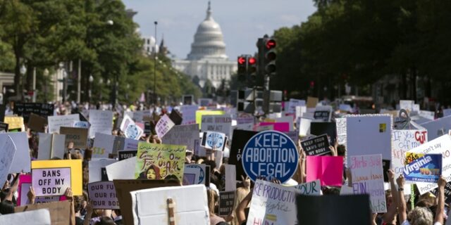 ΗΠΑ: Χιλιάδες διαδηλωτές στους δρόμους για την υπεράσπιση του δικαιώματος στην άμβλωση