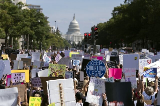 ΗΠΑ: Χιλιάδες διαδηλωτές στους δρόμους για την υπεράσπιση του δικαιώματος στην άμβλωση