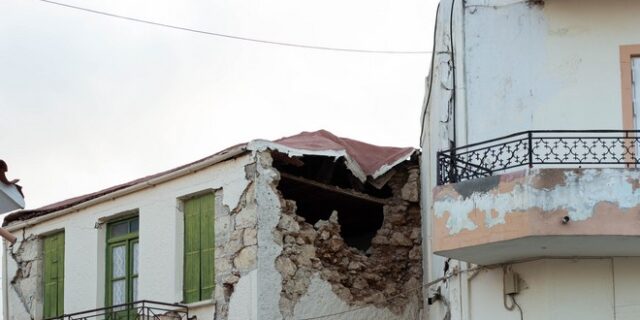 ΥΠΟΙΚ: Λογαριασμός για δωρεές στους σεισμόπληκτους της Κρήτης