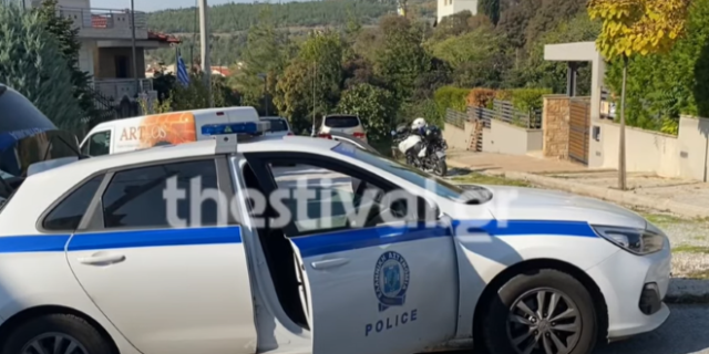 Θεσσαλονίκη: Κινηματογραφική καταδίωξη – Οδηγός παρέσυρε αυτοκίνητα και εξαφανίστηκε