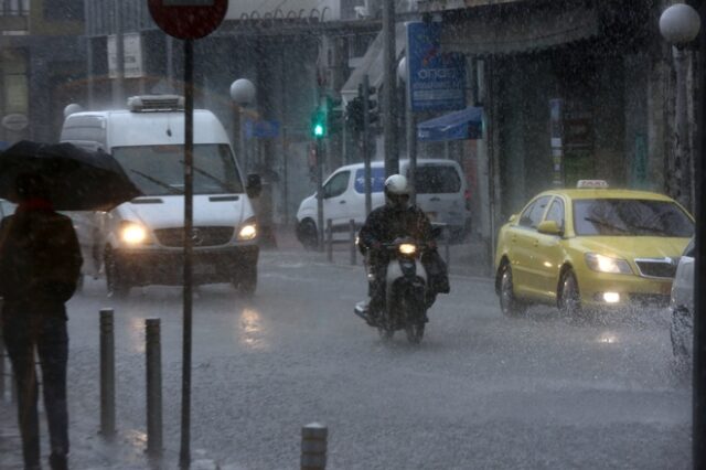 Κακοκαιρία “Μπάλλος” – ΕΛΤΑ: Καθυστερήσεις λόγω έντονων καιρικών φαινομένων