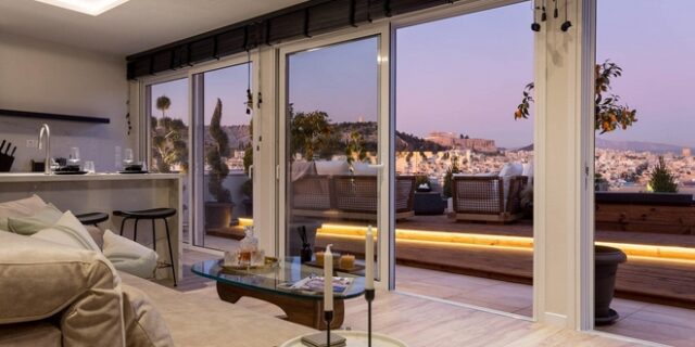Athens Stay – Χριστόφορος Πέτσης: “Το γρήγορο και χωρίς διακοπές Internet μάς βοηθά να κάνουμε τη διαφορά στους πελάτες μας”