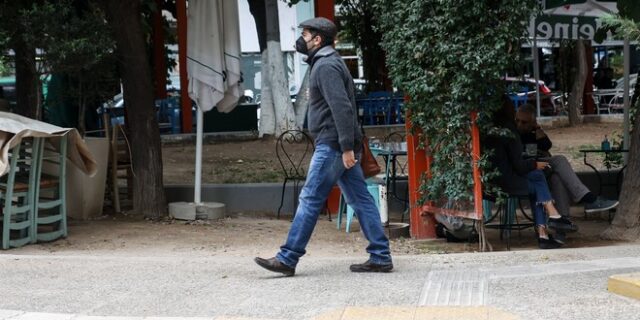 Κορονοϊός – διασπορά: Πολύ μεγάλος αριθμός κρουσμάτων σε Θεσσαλονίκη και Λάρισα