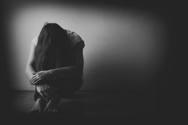 Ολλανδία: Ψυχολόγος πούλησε “σκόνη αυτοκτονίας” σε περισσότερους από 100 ανθρώπους