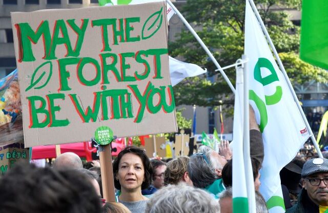 Βέλγιο: Δεκάδες χιλιάδες πολίτες στους δρόμους για το περιβάλλον