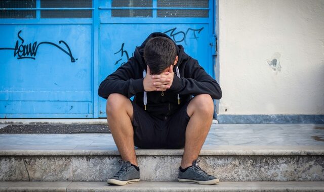 Κύπρος: Έφηβος θύμα βασανισμού από ανήλικους – Τον έκλεισαν στο πορτμπαγκάζ