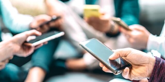 Freedom Pass – data: Σε λειτουργία η πλατφόρμα για τα 50 GB για τους εμβολιασμένους 15 – 17 ετών