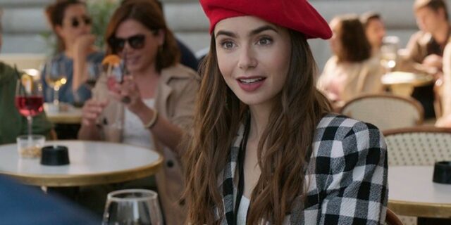 Netflix: Η “Emily in Paris” επέστρεψε με δεύτερη σεζόν