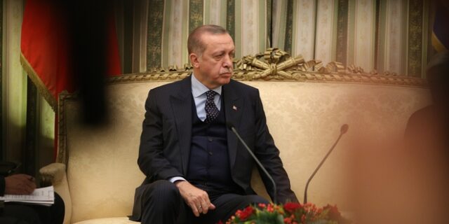 Στη γωνία ο Ερντογάν: Συμμαχία των κομμάτων της τουρκικής αντιπολίτευσης εναντίον του