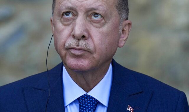 Ερντογάν: Μας ενοχλεί η βάση στην Αλεξανδρούπολη, δύσκολο το θέμα των F-16