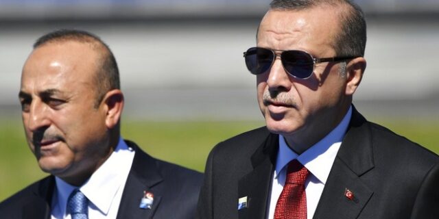 DW: Στα άκρα οι σχέσεις Ερντογάν με Τσαβούσογλου – Διαψεύδουν οι Τούρκοι