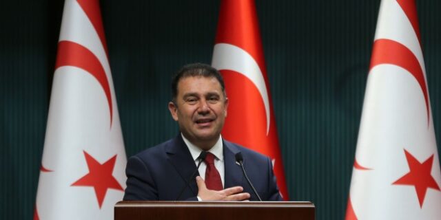 Κύπρος: Παραιτείται ο “πρωθυπουργός” του ψευδοκράτους μετά από σκάνδαλο με “ροζ βίντεο”