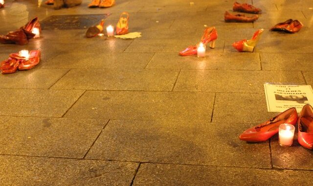 Γυναικοκτονία στην Ιεράπετρα: Τι πρέπει να κάνεις αν ακούσεις άνδρα να απειλεί γυναίκα