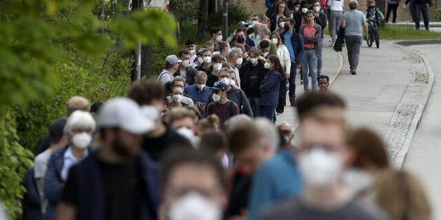 Μέρκελ: Ανήσυχη για την αύξηση κρουσμάτων – Έκκληση να εμβολιαστούν οι άνω των 60