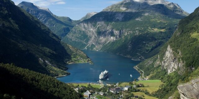 Το απόλυτο ταξίδι: 274 νύχτες, 60 χώρες και 150 προορισμοί