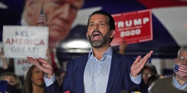 Γιος του Τραμπ: “Τα όπλα δε σκοτώνουν, ο Άλεκ Μπάλντουιν σκοτώνει”