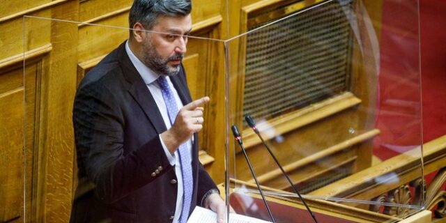 Εμπρηστικός μηχανισμός στο πολιτικό γραφείο του Γιάννη Καλλιάνου