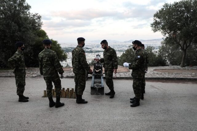 28η Οκτωβρίου: Μπλόκαρε το κανόνι για τους κανονιοβολισμούς από τον Λυκαβηττό