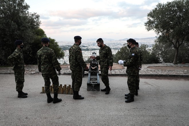 28η Οκτωβρίου: Μπλόκαρε το κανόνι για τους κανονιοβολισμούς από τον Λυκαβηττό