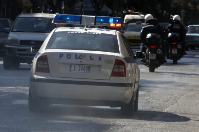 Νέο Φάληρο: Καταδίωξη και σύλληψη οδηγού με κλεμμένο αυτοκίνητο