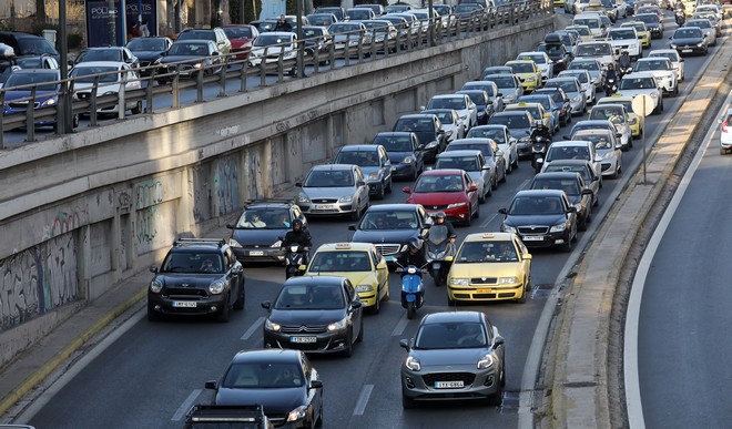 Γιατί το κυκλοφοριακό έμφραγμα στην Αθήνα θα συνεχιστεί και θα επιδεινωθεί