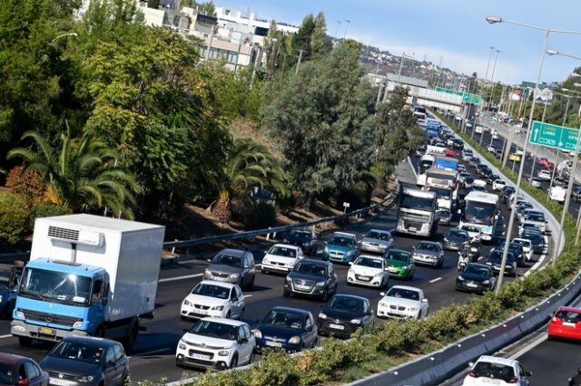 Κίνηση στους δρόμους: Χάος στον Κηφισό λόγω τροχαίου – LIVE ΧΑΡΤΗΣ