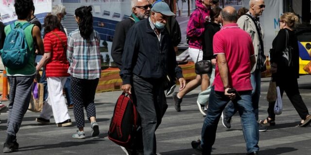 Τζανάκης: Νοέμβρης με 4.500 κρούσματα – Πόρτα πόρτα εμβολιασμοί για τους άνω των 80