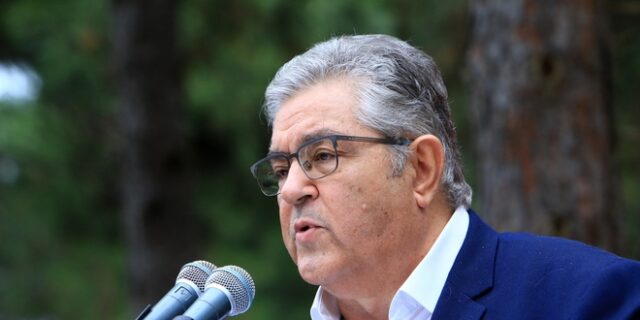 Κουτσούμπας: “Χρόνια πολλά με αισιοδοξία και εμπιστοσύνη στη δύναμη του λαού”
