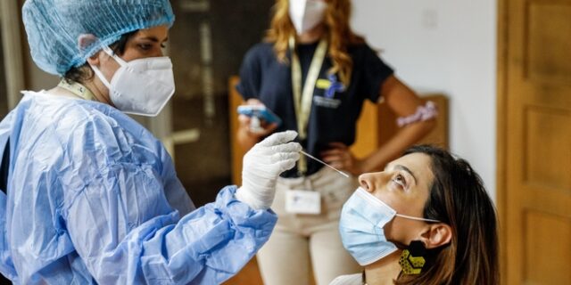 Κορονοϊός: 3585 νέα κρούσματα σήμερα στην Ελλάδα – 36 νεκροί και 348 διασωληνωμένοι