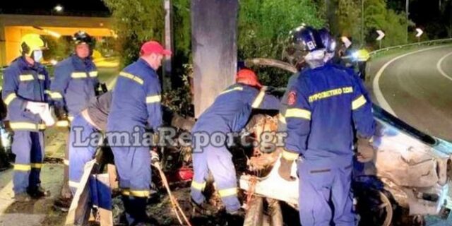 Τραγωδία στη Μαγνησία: ΙΧ χτύπησε σε κολόνα και πήρε φωτιά -Απανθρακώθηκε ο οδηγός