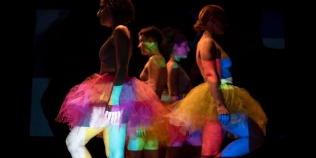 “Το Μαράκι έκλ@σε” από την ομάδα “Seven Sisters” στο Faust