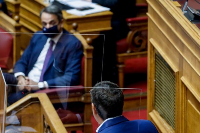 Η εξεταστική για τη “λίστα Πέτσα” ζορίζει την κυβέρνηση 