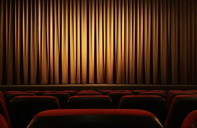 Γιώργος Π. Πεφάνης: “Το θέατρο δεν διεκδικεί καμία θέση έναντι της τηλεοπτικής μυθοπλασίας”