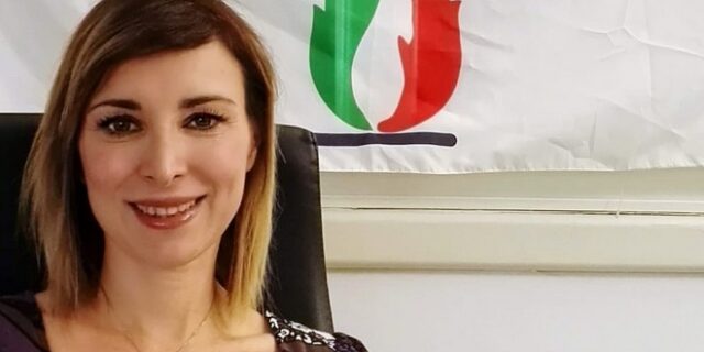 Πρώτη σε σταυρούς στη Ρώμη η εγγονή του Μουσολίνι