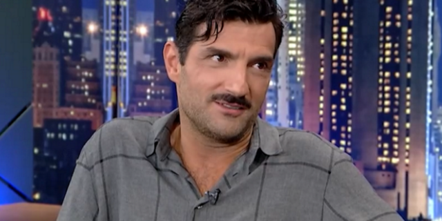 Νίκος Κουρής: Η κακή κριτική που τον έκανε να κλειστεί στο σπίτι του