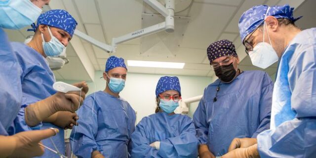 Θερμή η ανταπόκριση της ιατρικής κοινότητας στο διήμερο εκπαιδευτικό σεμινάριο χειρουργικής των κηλών του NoDe Institute