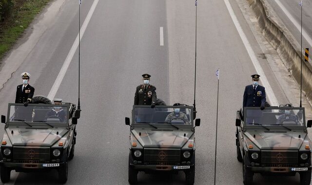 Παρέλαση 28ης Οκτωβρίου: Παίρνουν θέση τα στρατιωτικά άρματα στη Θεσσαλονίκη