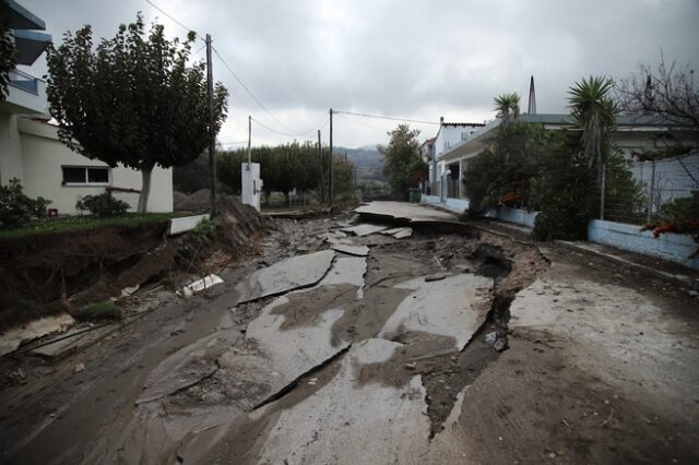 Λέκκας: Οι 10 περιοχές που κινδυνεύουν άμεσα από πλημμύρες