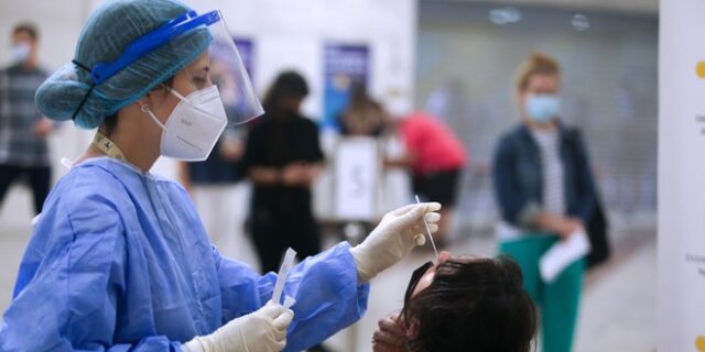 Κορονοϊός: 2313 νέα κρούσματα σήμερα στην Ελλάδα – 30 νεκροί και 361 διασωληνωμένοι