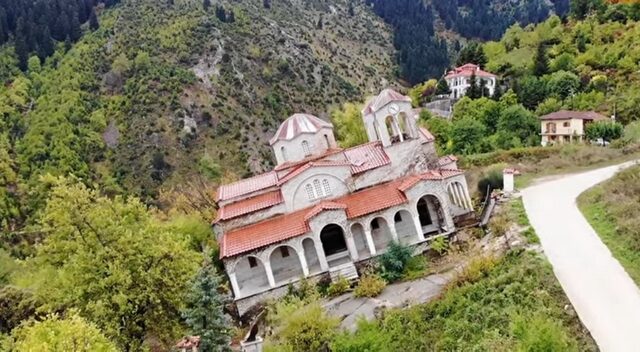 Ροπωτό: Το χωριό “φάντασμα” που βουλιάζει