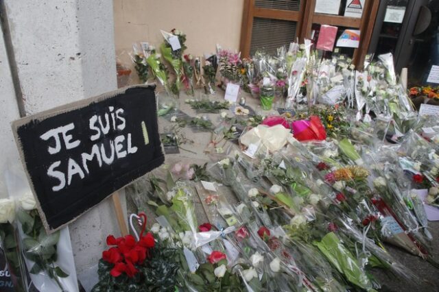 Σαμουέλ Πατί: Η Γαλλία τιμά τη μνήμη του, ένα χρόνο μετά τον αποκεφαλισμό του