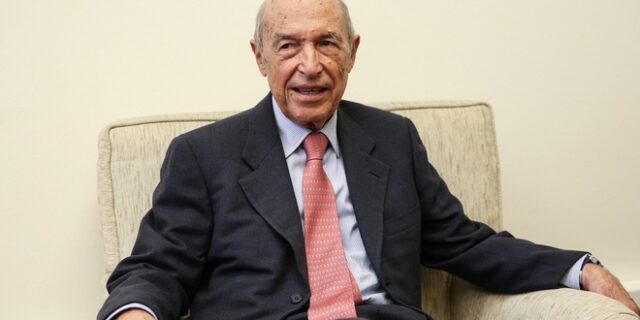 Ευχές του Κώστα Σημίτη στη Φώφη Γεννηματά για ταχεία ανάρρωση
