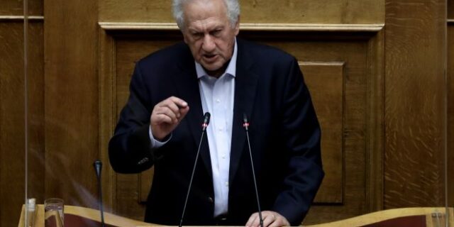 Σκανδαλίδης για Ανδρουλάκη στη Βουλή: Μείζον πολιτικό θέμα
