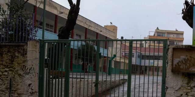 Κακοκαιρία Μπάλλος: Πού θα είναι κλειστά τα σχολεία σήμερα